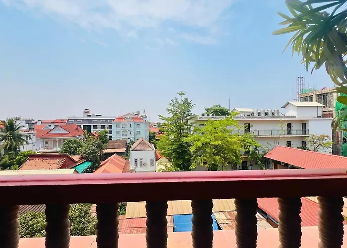 Hotel Golden Butterfly 3*