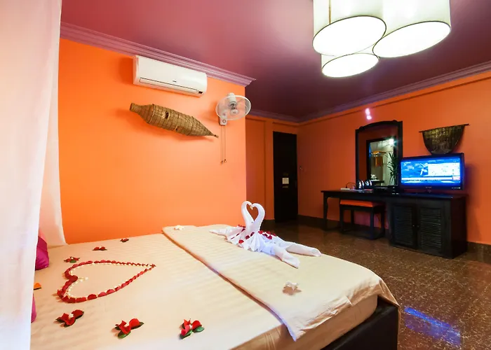 Hotel Golden Butterfly 3*