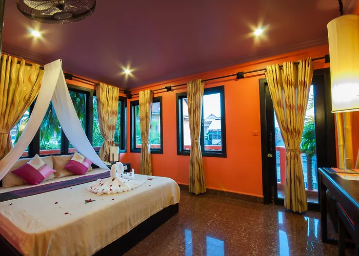 Golden Butterfly Hotel